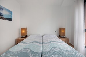 2 slaapkamers, een strijkplank/strijkijzer, wifi, beddengoed