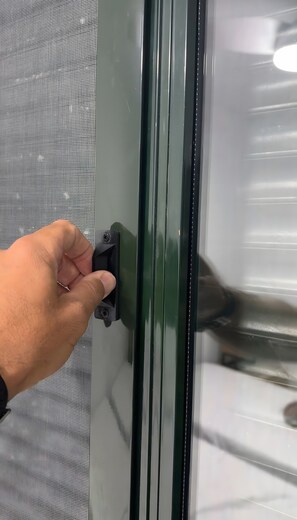 Botón de imagen sin clasificar, 5 de 17