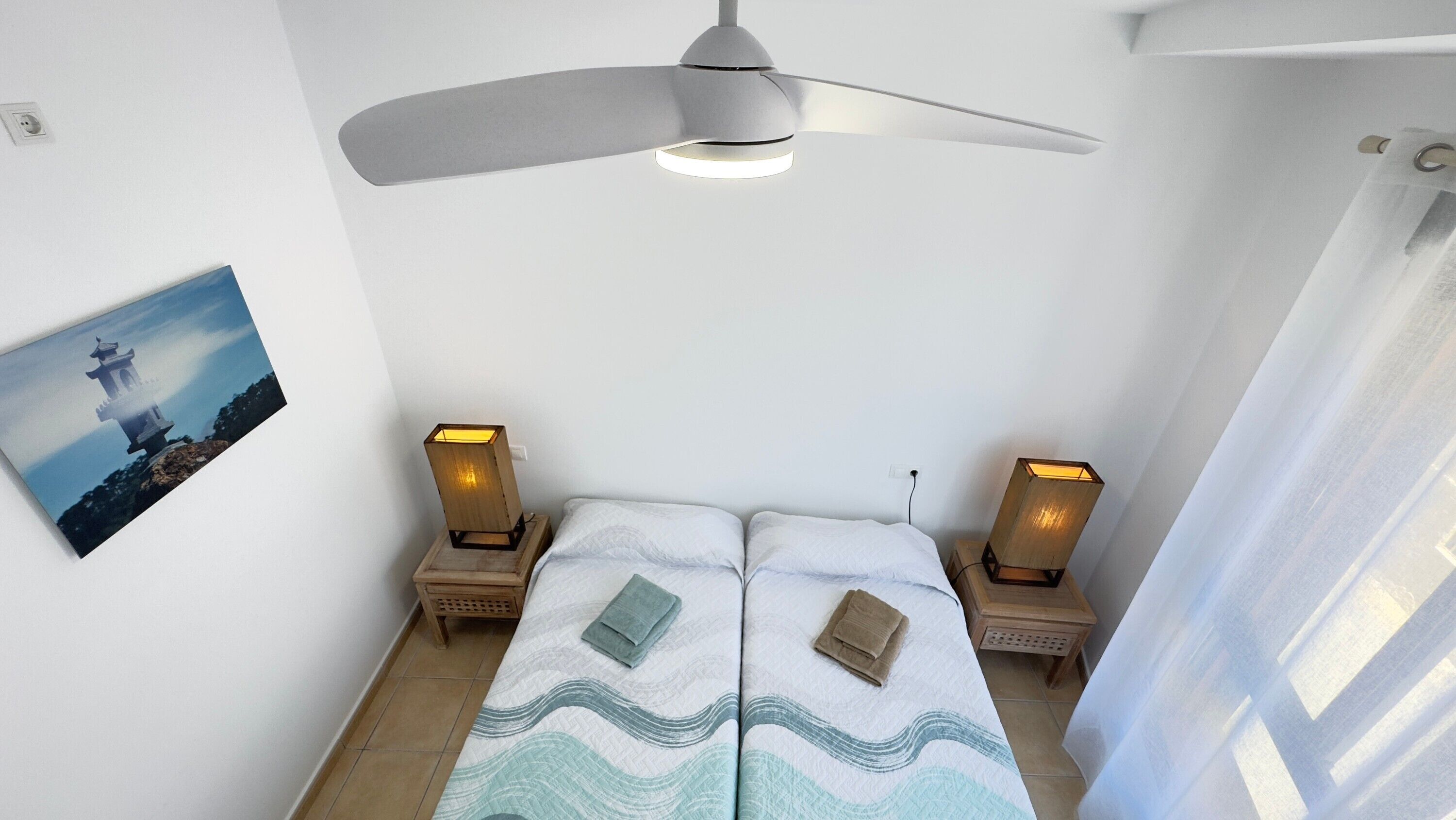 2 soverom, strykejern/-brett, wi-fi og sengetøy