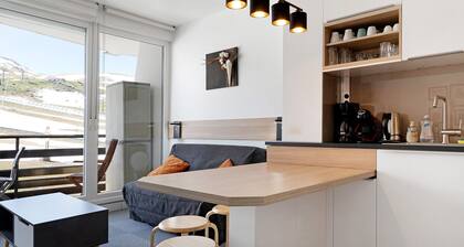 South-Facing Studio at the Foot of the Slopes, 4 Guests, WiFi, GR10
