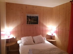 1 chambre, fer et planche Ă repasser, Wi-Fi