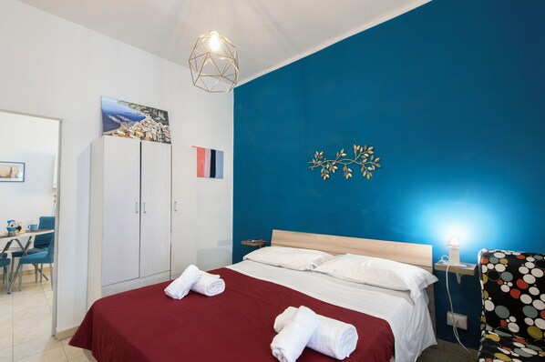 Departamento familiar, vista a la ciudad | Tabla de planchar con plancha y wifi gratis 