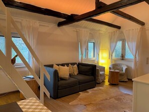 Unclassified image, 2 of 10, button - Chalet Waldeck: Private Sauna. Fireplace. Pure Nature. (Heimbach)