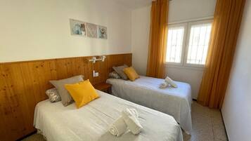 3 bedrooms, Internet, bed sheets