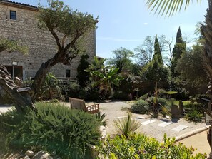 Jardines del alojamiento