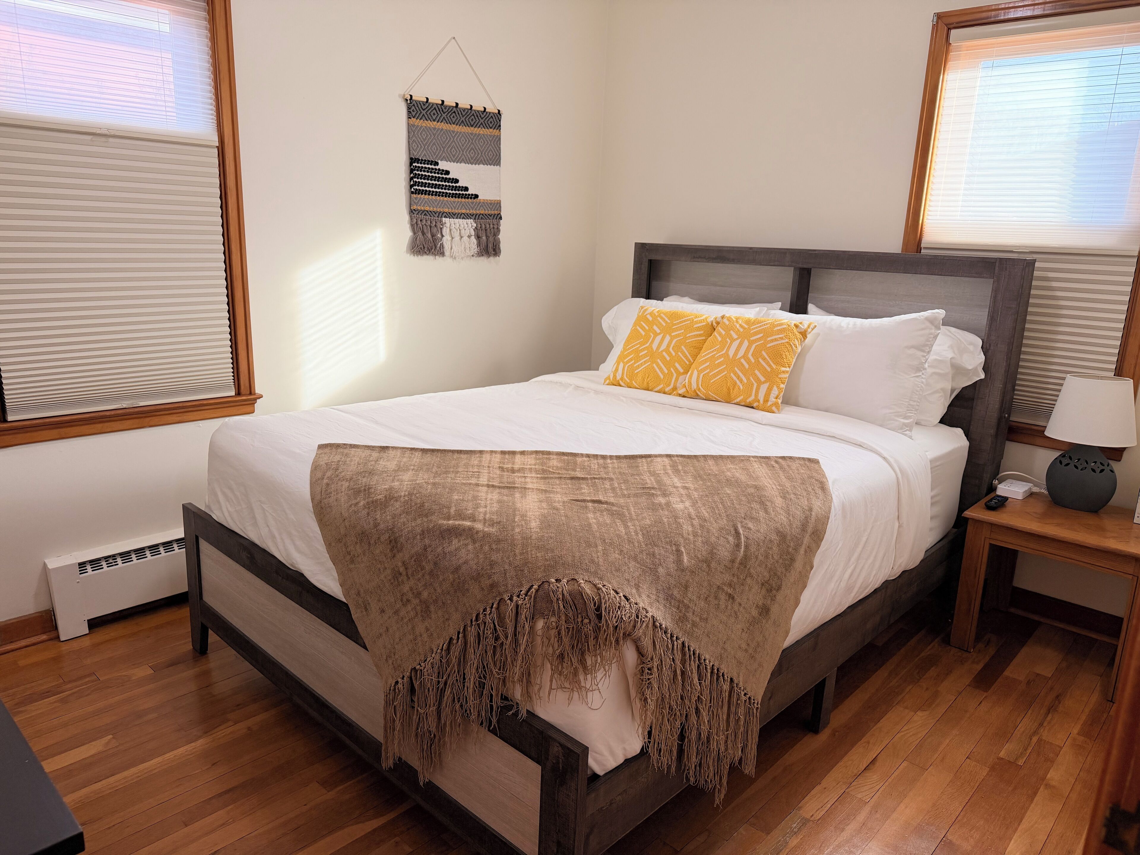 3 soverom, strykejern/-brett, wi-fi og sengetøy