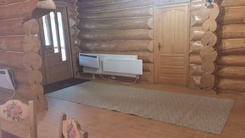 Chalet | Living area