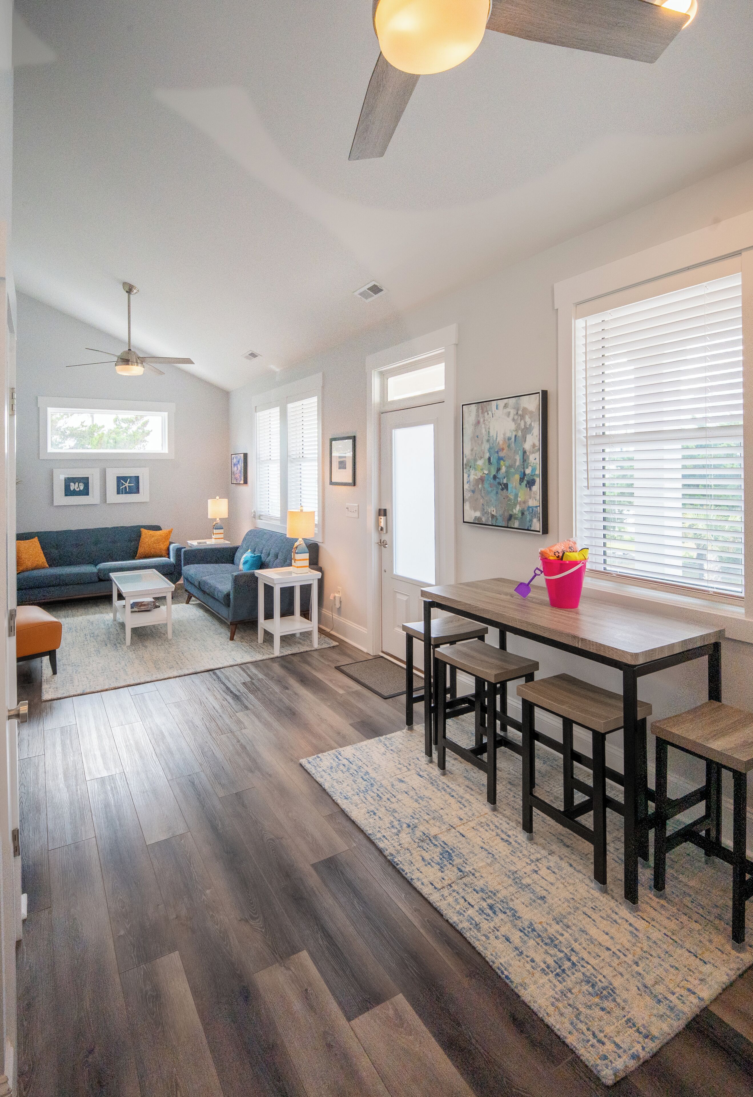 The Codtage Is Amazing! 60 Steps From Beach, 2.5 Blks To Boardwalk! - Carolina Beach, NC