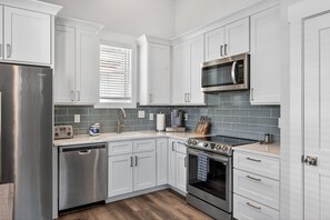 Microwave, oven, stovetop, dishwasher