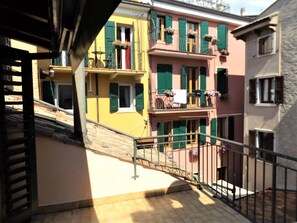 Property grounds - Catullo House in Garda (Garda)