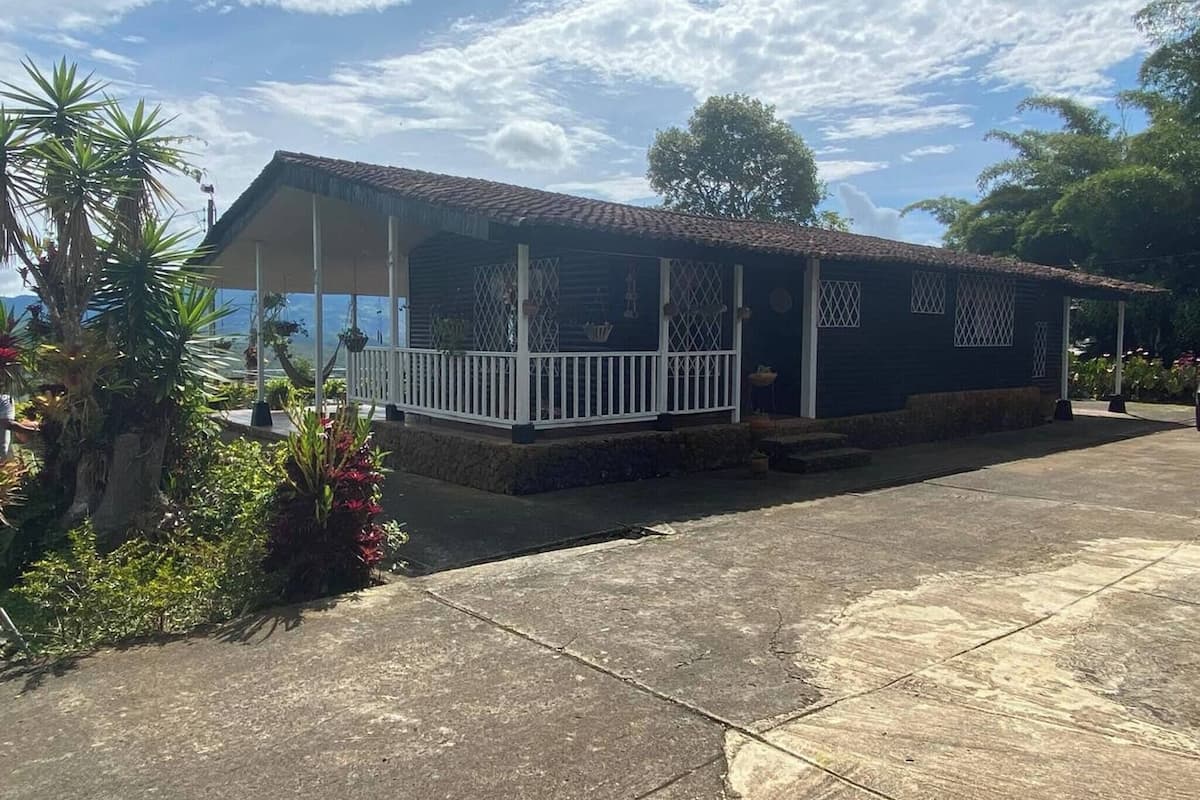 Cabane, 4 chambres, accessible aux personnes à mobilité réduite, fumeurs