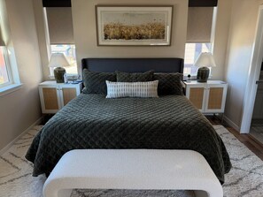 3 habitaciones, tabla de planchar con plancha, wifi y ropa de cama 