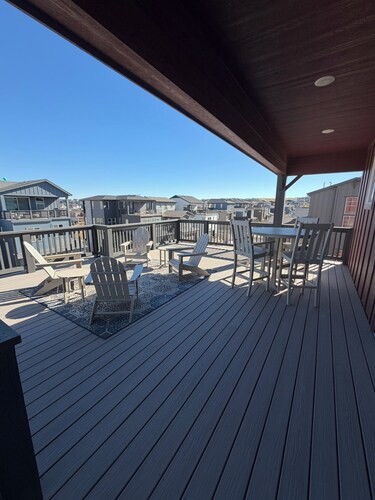 Deja-View:  Designer-Curated Sterling Ranch Home - Monthly Rental