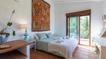 2 chambres, fer et planche Ă repasser, Wi-Fi, draps fournis