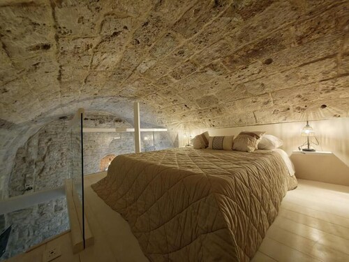 One Bedroom Apartment