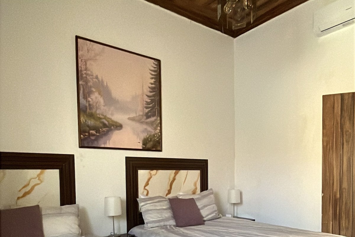 Comfort Double Room | Free WiFi, bed sheets