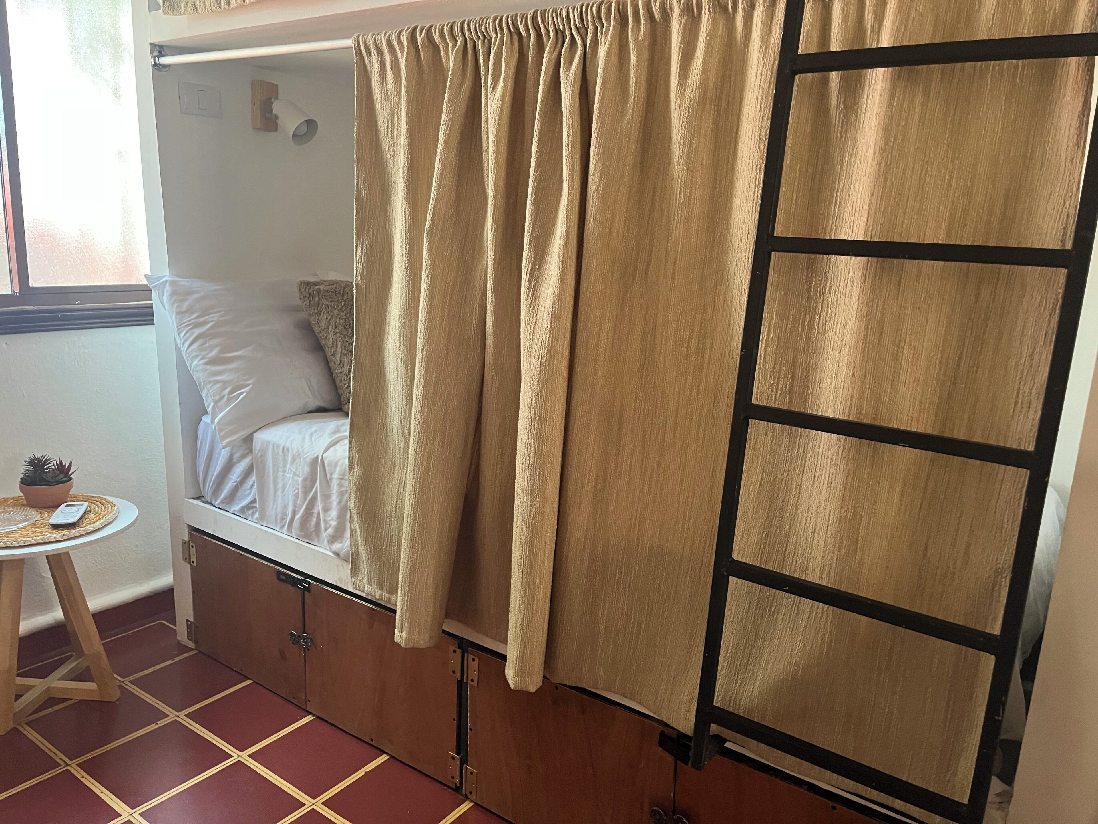 Dormitorio compartido Confort | Wifi gratis 