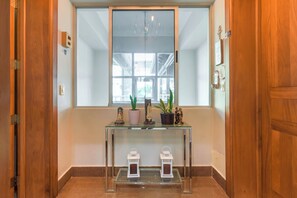 Interior - Family-friendly (Santo Domingo)