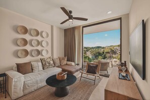 TV - Casa Paz your oasis with 3 pools - abandon stress (Sayulita)