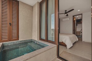2 bedrooms, iron/ironing board, WiFi, bed sheets - Casa Paz your oasis with 3 pools - abandon stress (Sayulita)