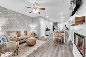 Unclassified image, 3 of 56, button - Brand New! #1 Location, Arcade Room, Next to Pool, 3 Luxury King Beds (Branson)