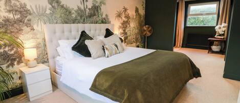 3 makuuhuonetta, yksilöllisesti sisustettu, yksilöllisesti kalustettu