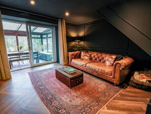 บริเวณนั่งเล่น