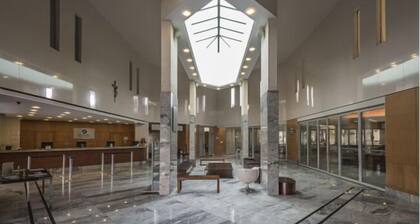 Actuall Convention Hotel