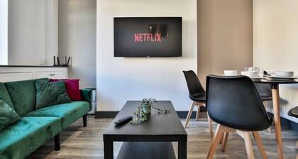 Marlor House, 2BR Sleeps 5, Denton