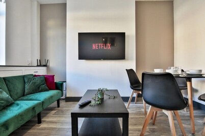 Marlor House, 2BR Sleeps 5, Denton