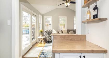 4-Bedroom House Near Beaches w/ Pool & Fire Pit