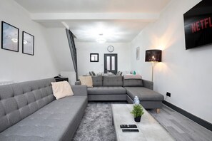 Unclassified image, 4 of 36, button