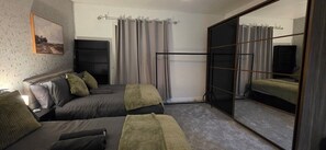 星評価なしの画像、4 / 16、ボタン