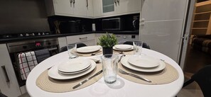 星評価なしの画像、2 / 16、ボタン