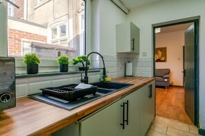 Interior - Tallis House, Manchester, Sleeps 8 (Manchester)