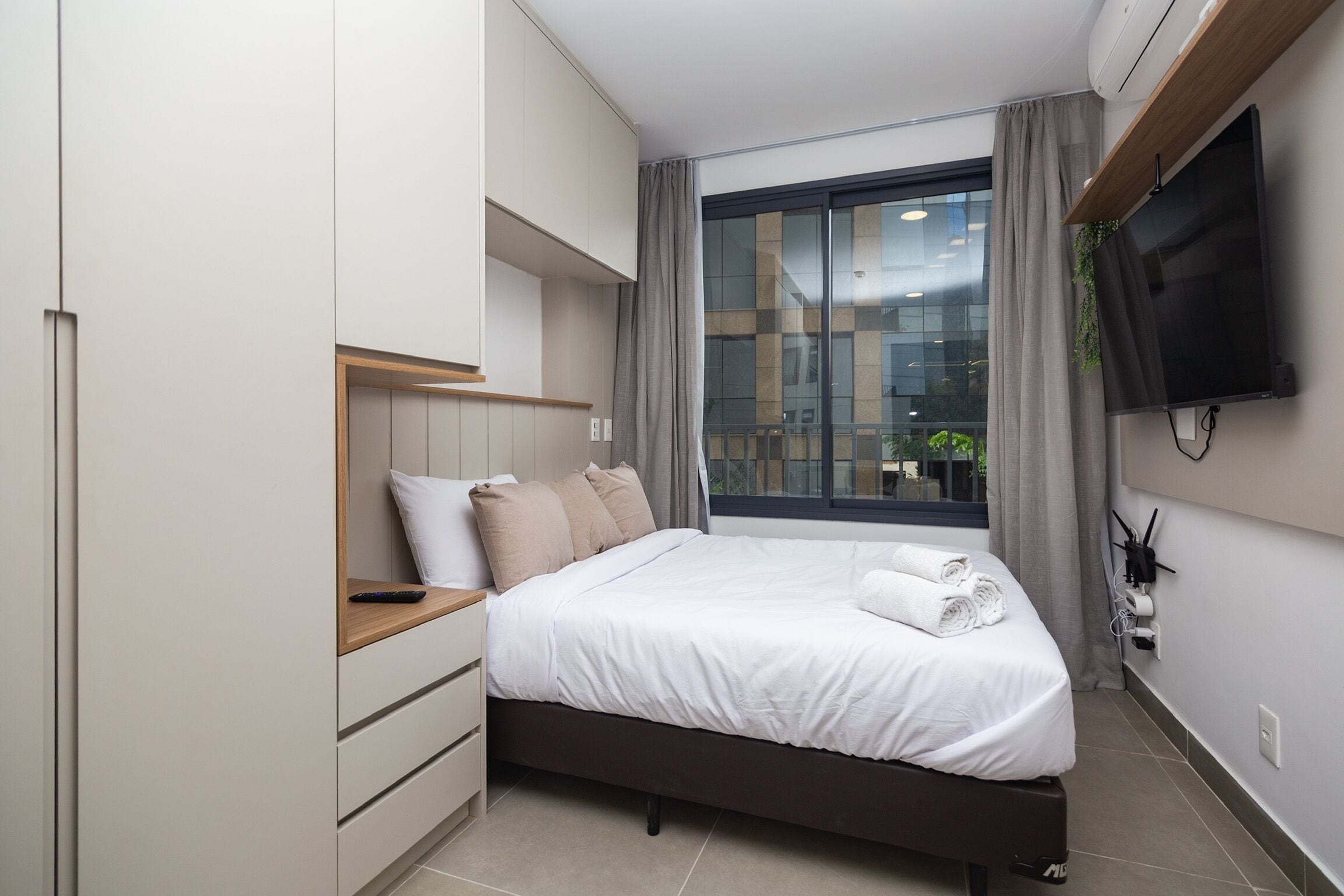 Studio Tiêu chuẩn (665428 ) | Truy cập Internet không dây miễn phí 