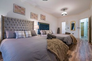 Unclassified image, 2 of 26, button