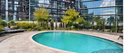 Alberca al aire libre