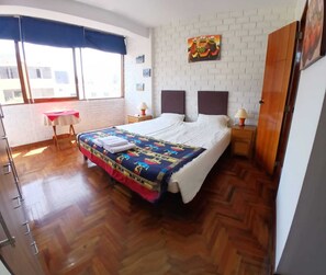 Unclassified image, 5 of 6, button - Vrbo Property (Miraflores)