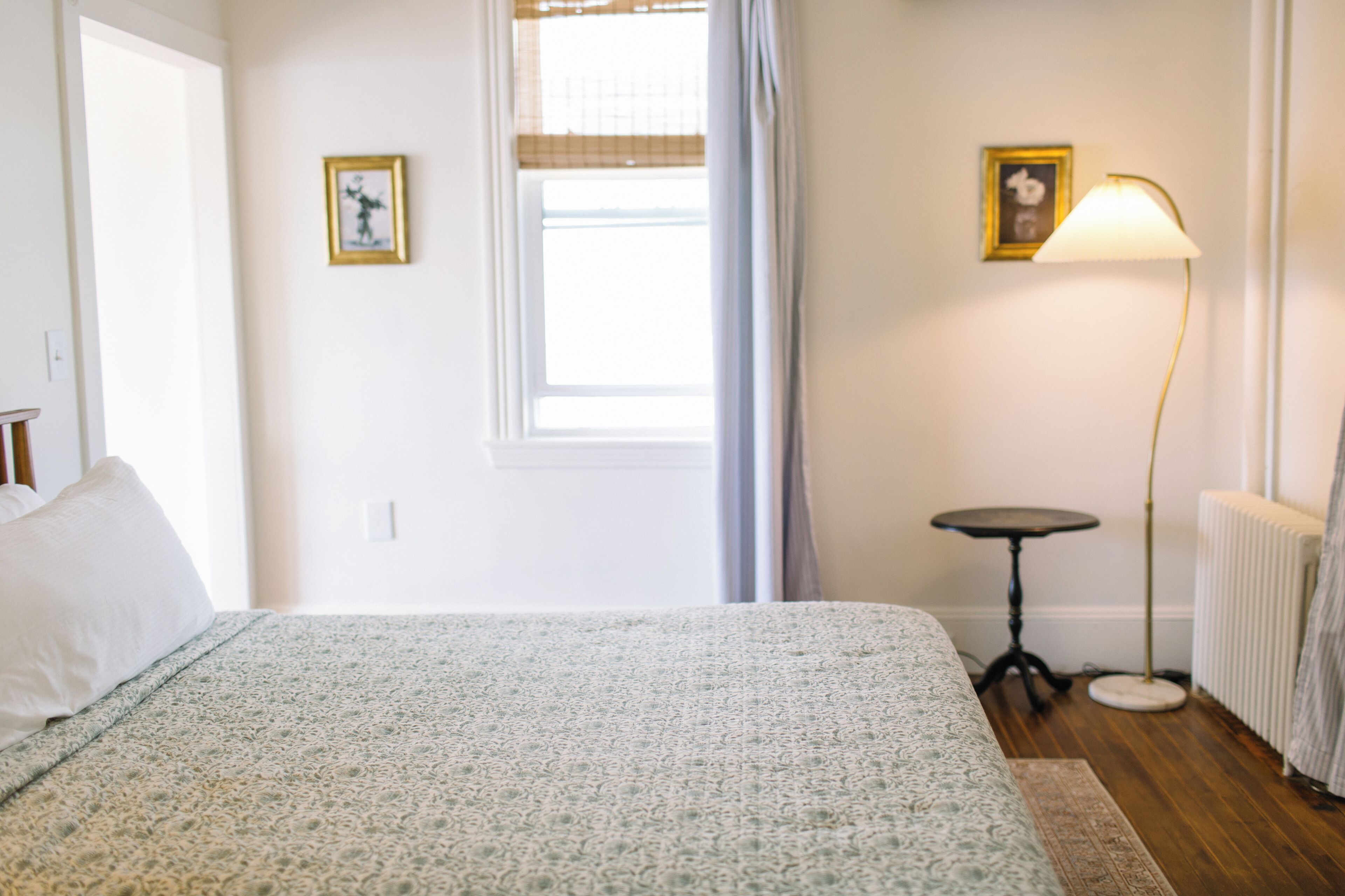 1 dormitorio, tabla de planchar con plancha, wifi gratis y ropa de cama