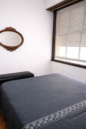 1 bedroom, WiFi, bed sheets - JULIANA'S ROOM AT HOME (Rio de Janeiro)
