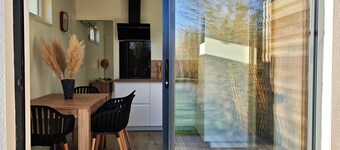 BAMBOU ZEN ROOM, where we slow down, rest and breathe.