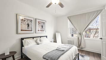 2 bedrooms, iron/ironing board, WiFi, bed sheets