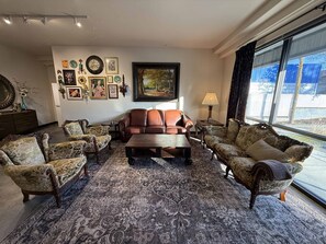 Niet-geclassificeerde afbeelding, 3 van 63, knop