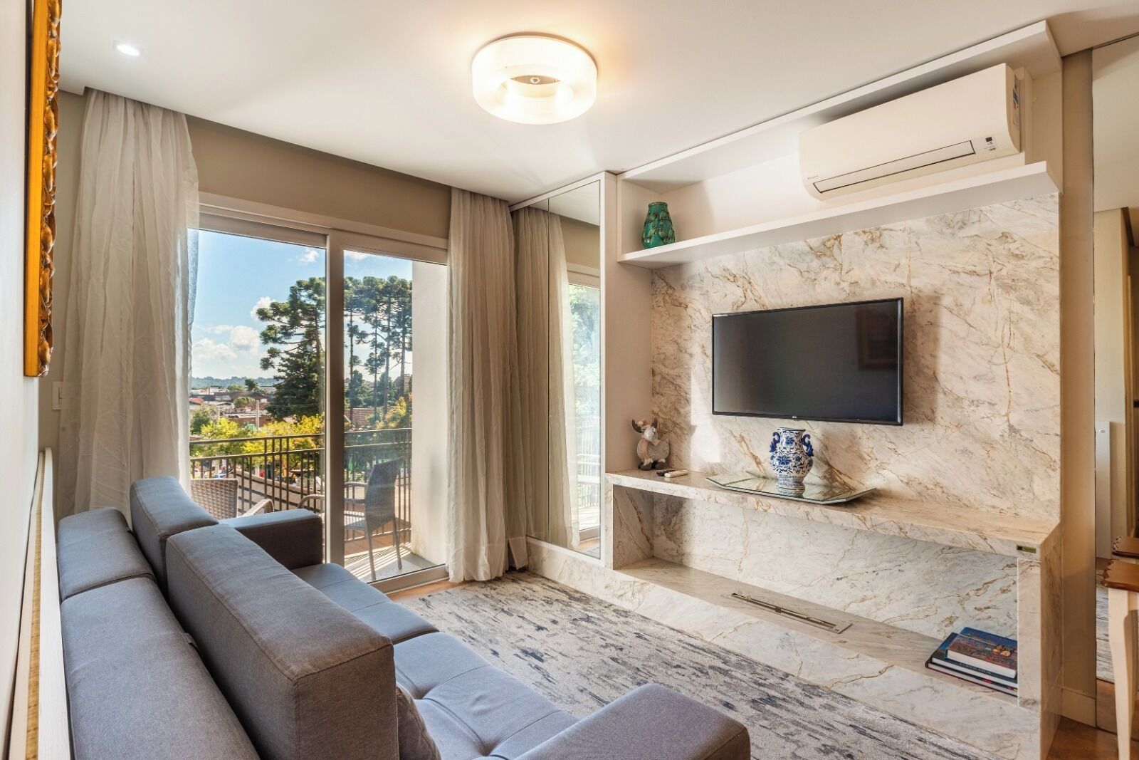 Romantic Apartment, 1 Queen Bed with Sofa bed, Garden View, Garden Area | Television