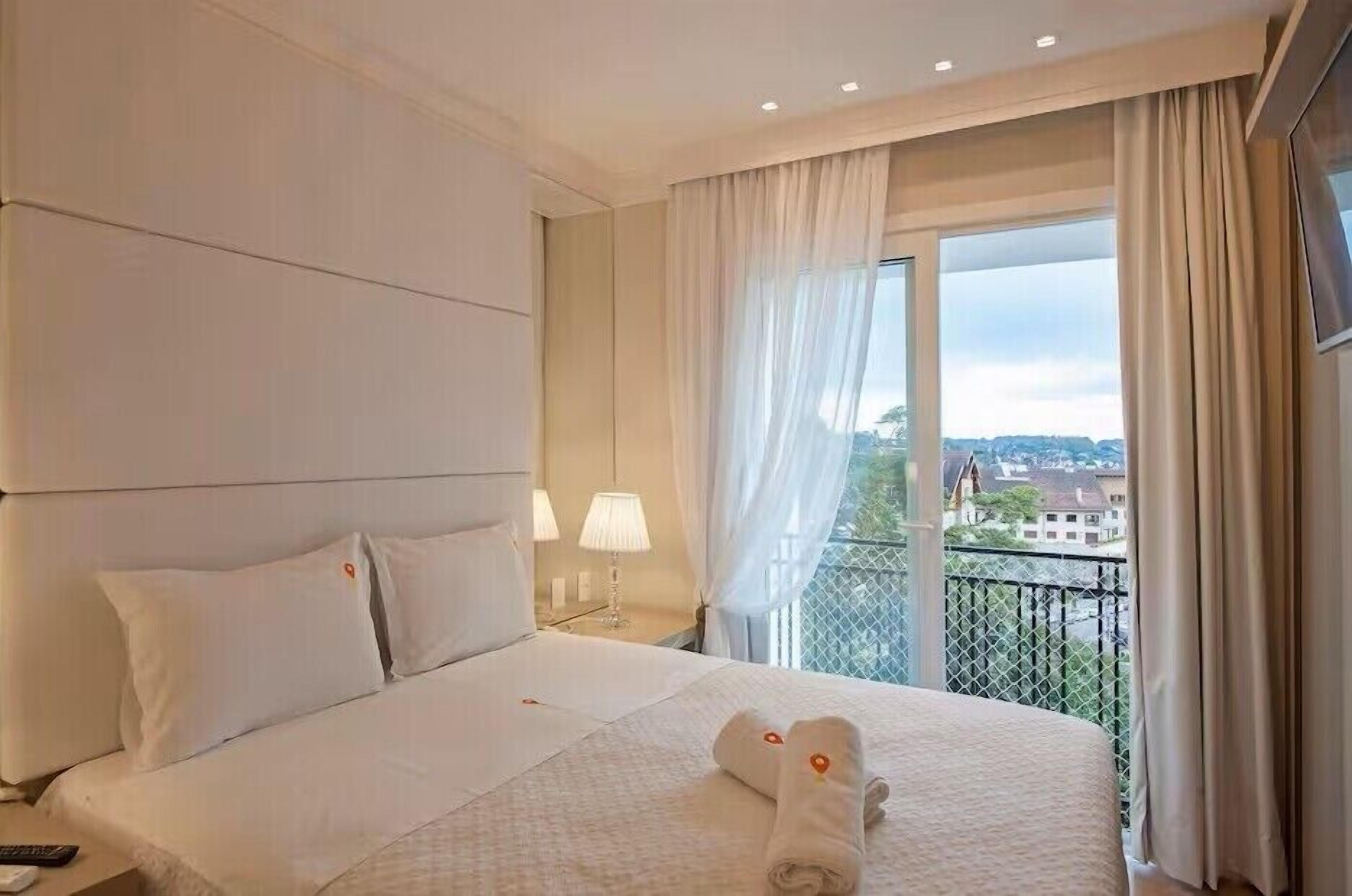 City Apartment, 1 Queen Bed with Sofa bed, Air conditioning, City View