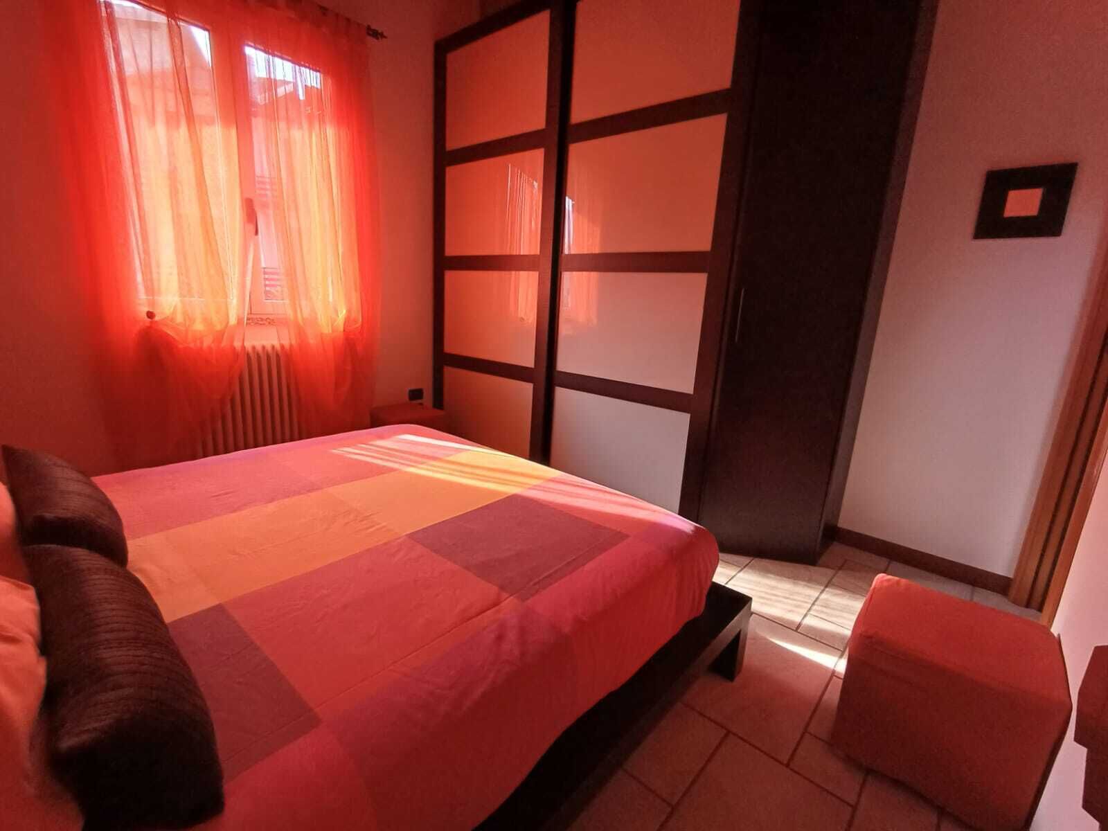 2 chambres, bureau, fer et planche à repasser, Wi-Fi gratuit