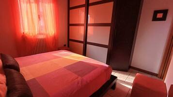 2 chambres, bureau, fer et planche Ă repasser, Wi-Fi gratuit