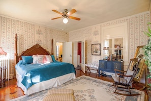 Unclassified image, 2 of 17, button - Charming Victorian Home at Pisano Winery (Millheim)