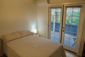 3 habitaciones, tabla de planchar con plancha, wifi y ropa de cama
